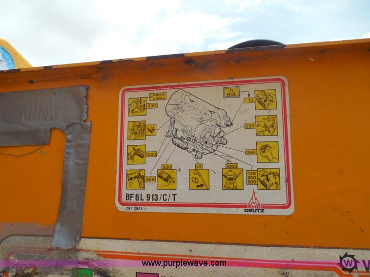 image for item K7513 1993 Wirtgen 1000VC milling machine