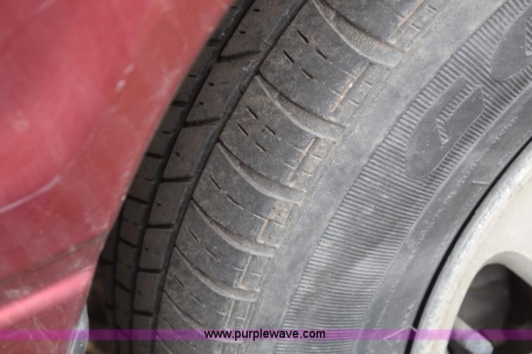 image for item E6266 1999 Toyota Camry