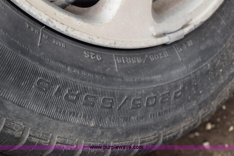 image for item E6266 1999 Toyota Camry