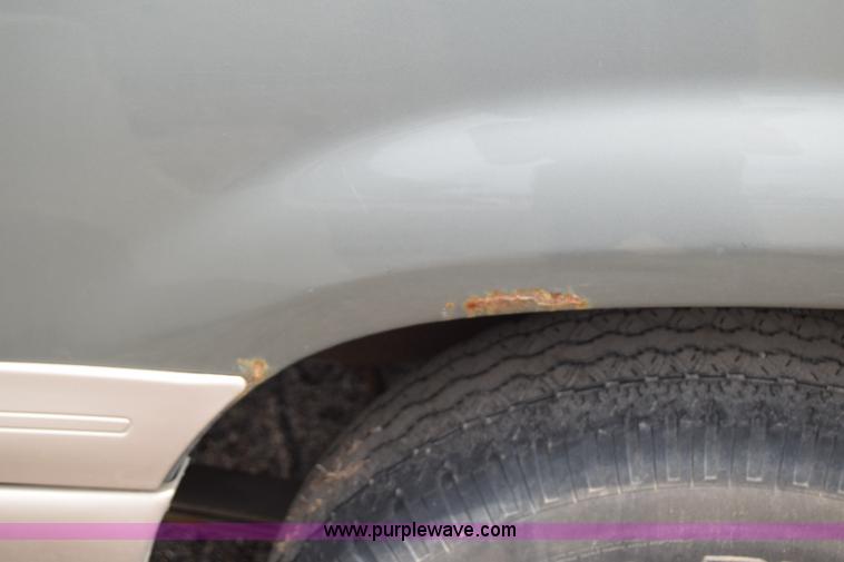 image for item E6441 2000 Mercury Mountaineer SUV