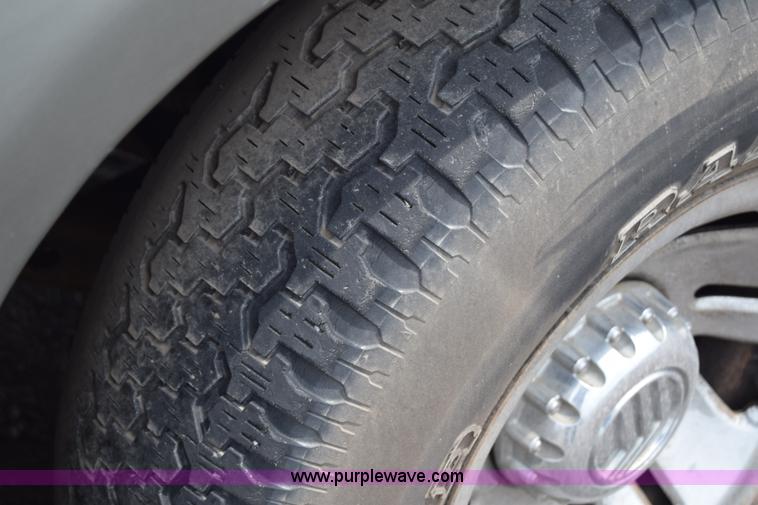 image for item E6441 2000 Mercury Mountaineer SUV