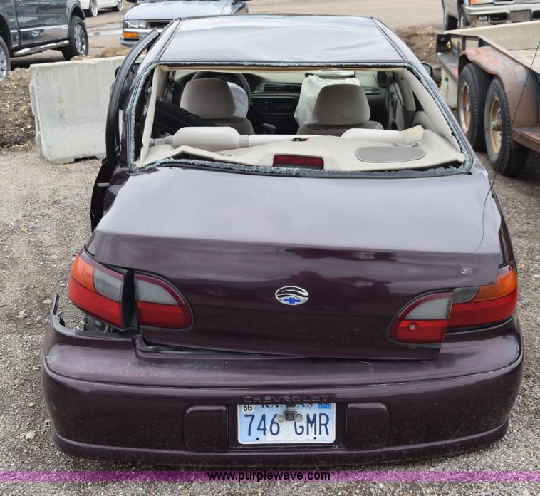 image for item E6442 2000 Chevrolet Malibu