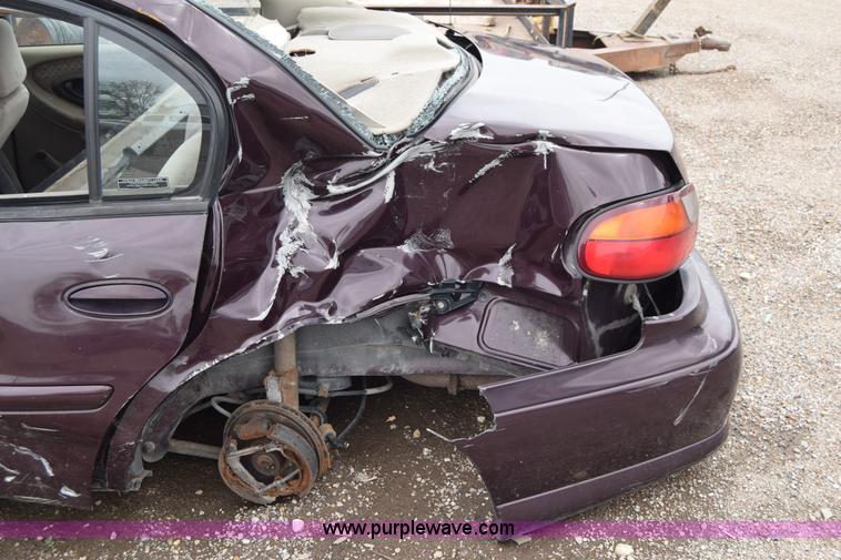 image for item E6442 2000 Chevrolet Malibu