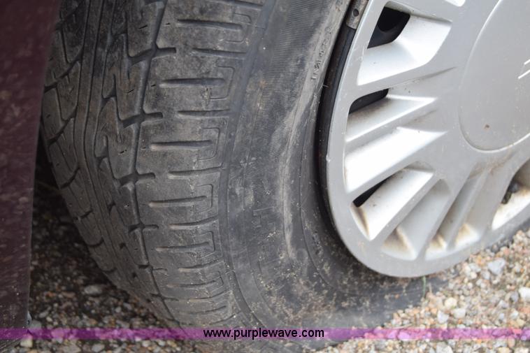 image for item E6442 2000 Chevrolet Malibu