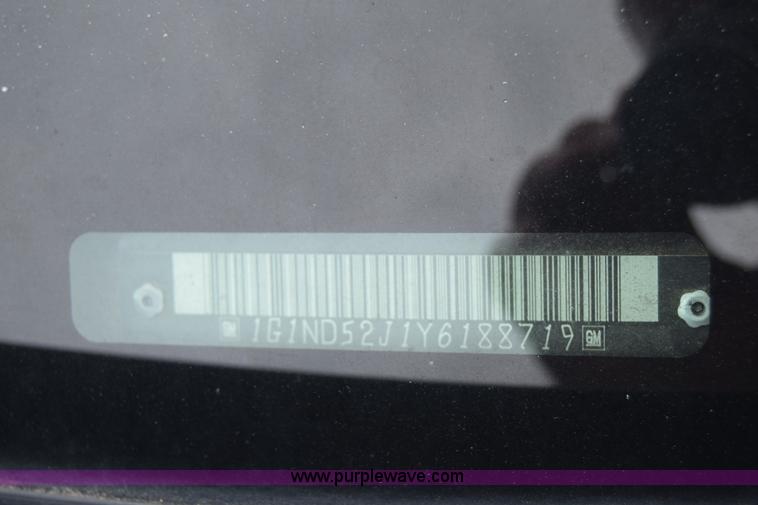 image for item E6442 2000 Chevrolet Malibu