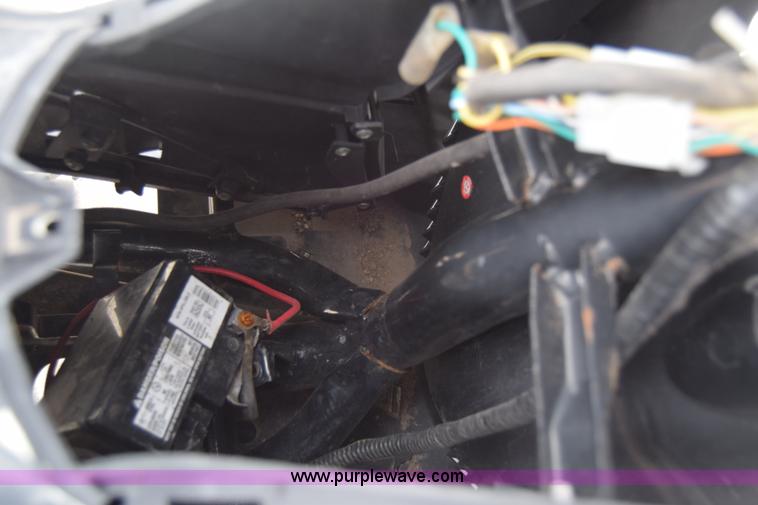 image for item E6445 2011 Zhej MC19-150 scooter