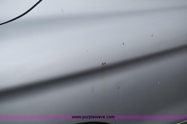 image for item E6447 2001 Hyundai Tiburon