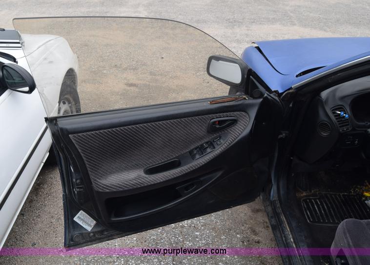 image for item E6480 1993 Lexus ES300