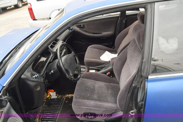 image for item E6480 1993 Lexus ES300