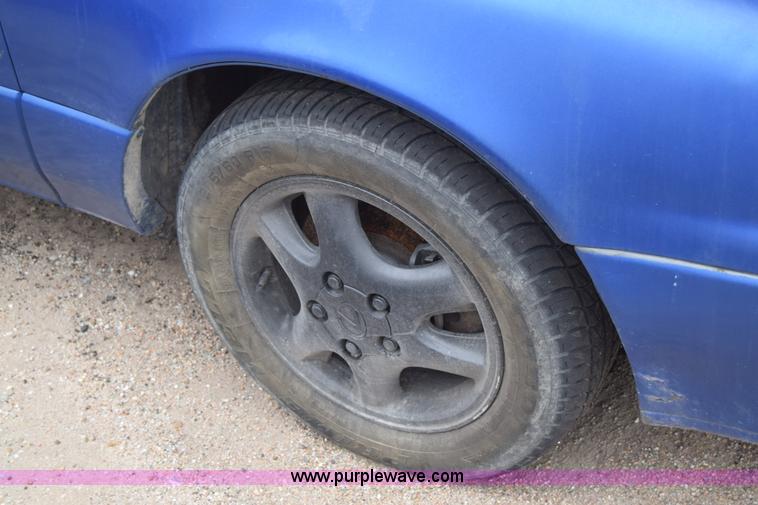 image for item E6480 1993 Lexus ES300