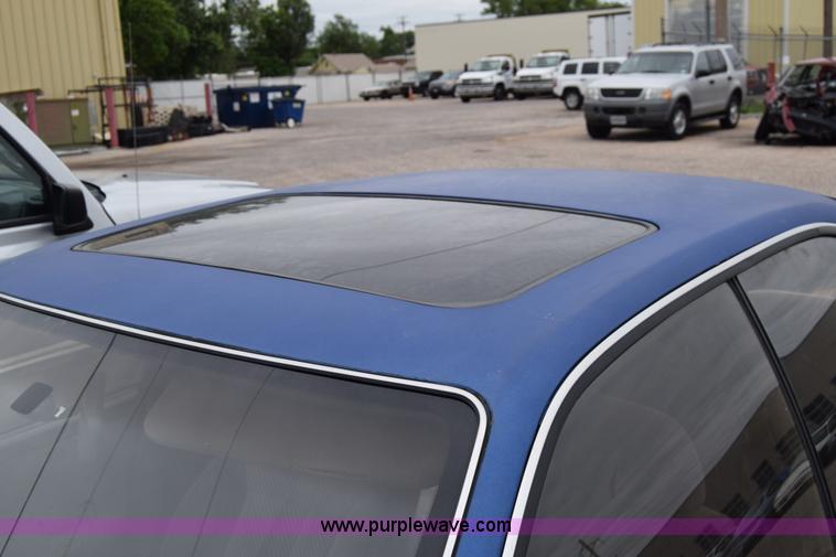 image for item E6480 1993 Lexus ES300