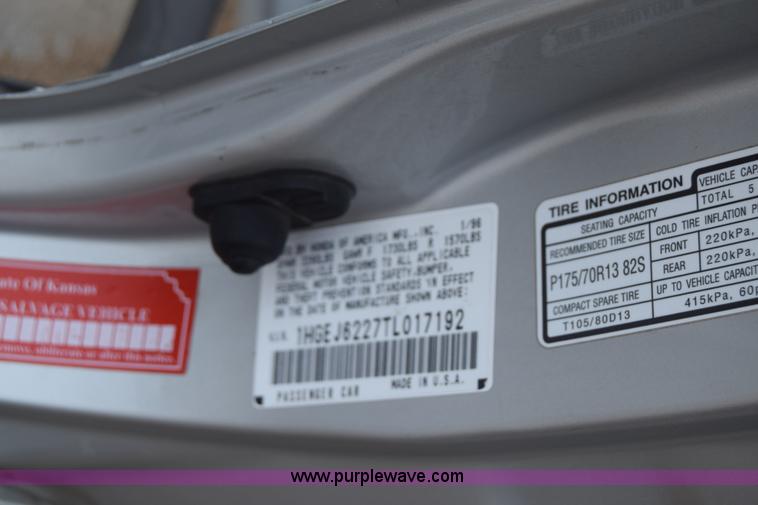 image for item E6489 1996 Honda Civic DX