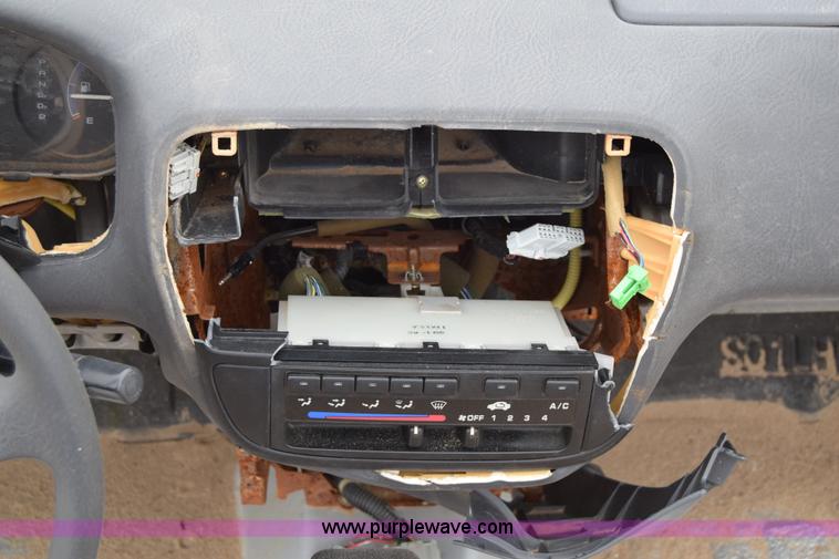 image for item E6489 1996 Honda Civic DX