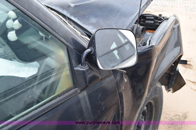 image for item E6490 1992 GMC Sierra 1500 pickup truck