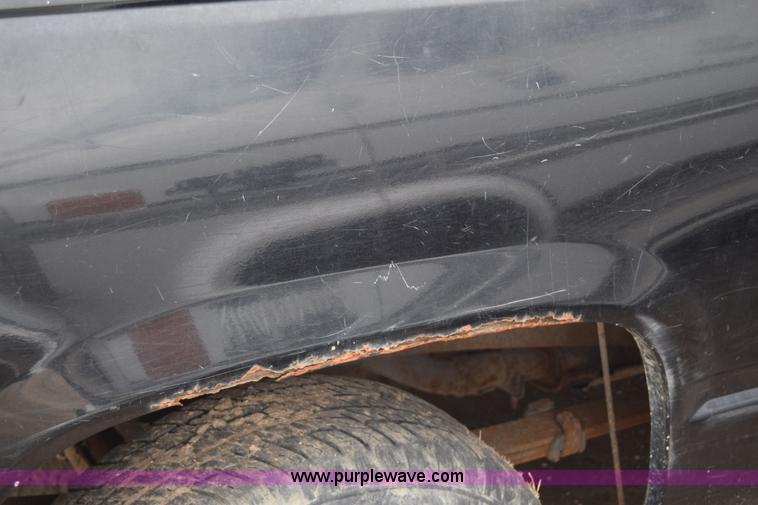 image for item E6490 1992 GMC Sierra 1500 pickup truck