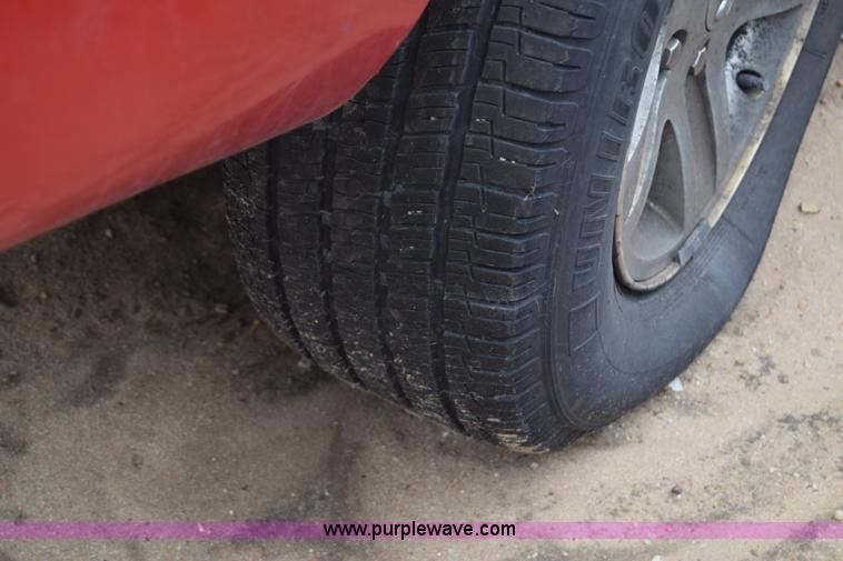 image for item E6491 2005 Dodge Durango SUV