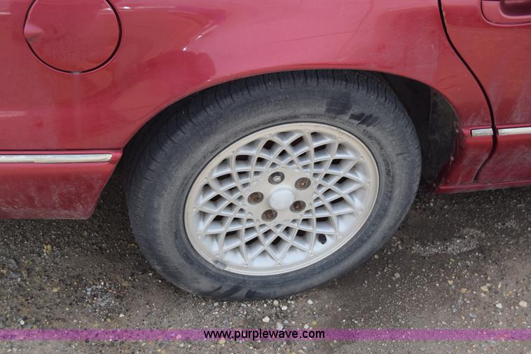 image for item E6494 1997 Chrysler LHS