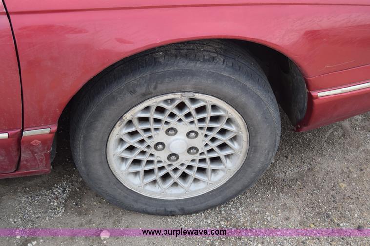 image for item E6494 1997 Chrysler LHS