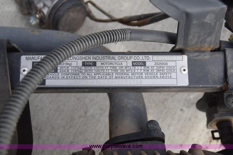 image for item E6495 2006 Zong ZS250 GS motorcycle