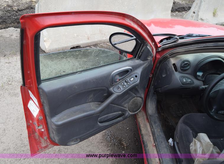 image for item E6499 2002 Pontiac Grand AM