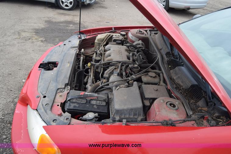 image for item E6499 2002 Pontiac Grand AM