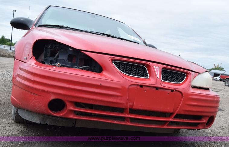 image for item E6499 2002 Pontiac Grand AM