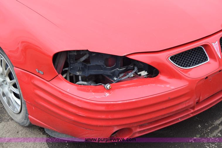 image for item E6499 2002 Pontiac Grand AM