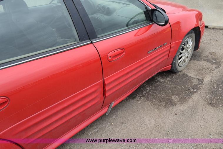 image for item E6499 2002 Pontiac Grand AM