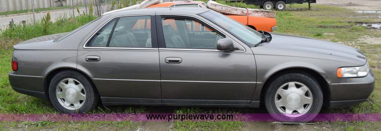 image for item J6644 1999 Cadillac Seville SLS