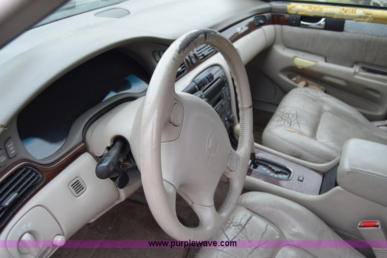 image for item J6644 1999 Cadillac Seville SLS