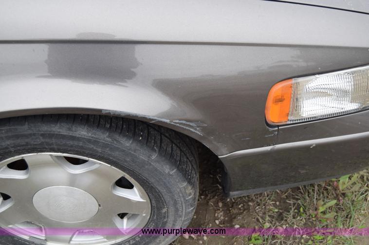 image for item J6644 1999 Cadillac Seville SLS