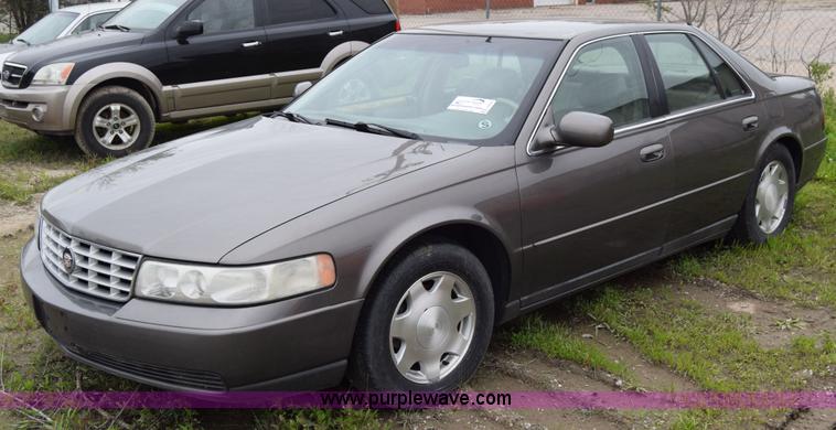image for item J6644 1999 Cadillac Seville SLS