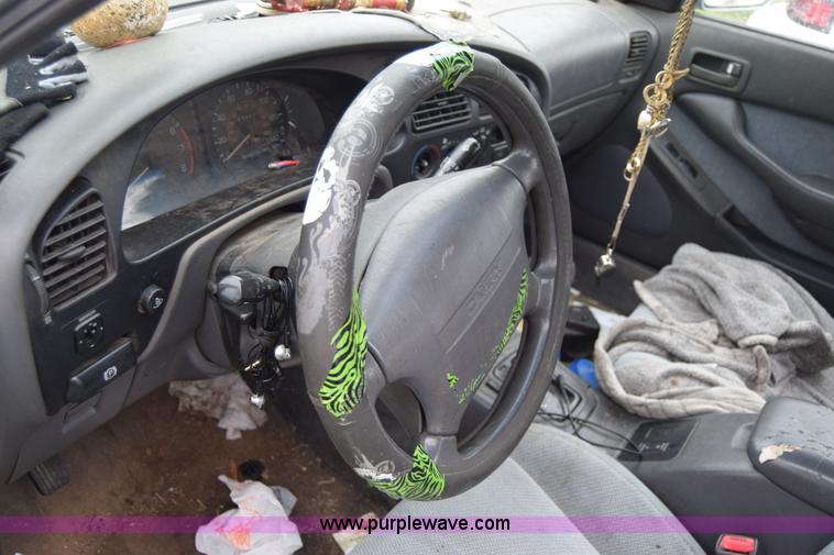 image for item J6645 1994 Toyota Camry LE