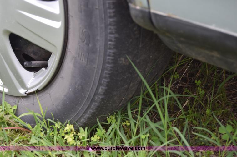 image for item J6645 1994 Toyota Camry LE