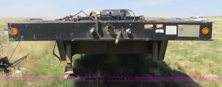 image for item A8795 1992 Trail King TK70HT-482 equipment trailer