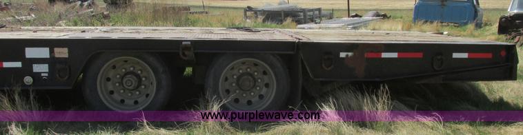 image for item A8795 1992 Trail King TK70HT-482 equipment trailer