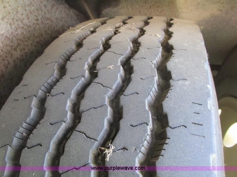 image for item A8795 1992 Trail King TK70HT-482 equipment trailer