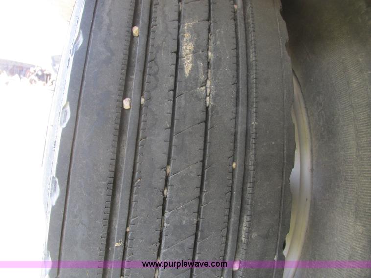 image for item A8795 1992 Trail King TK70HT-482 equipment trailer