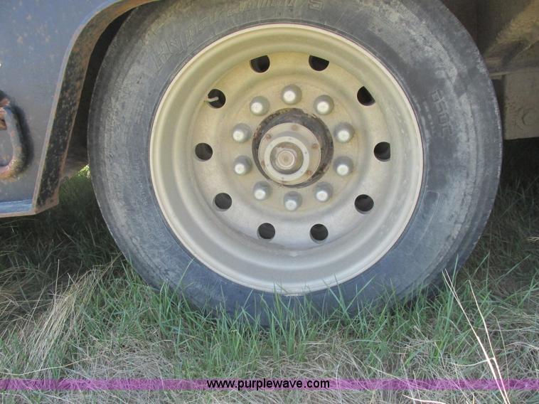 image for item A8795 1992 Trail King TK70HT-482 equipment trailer