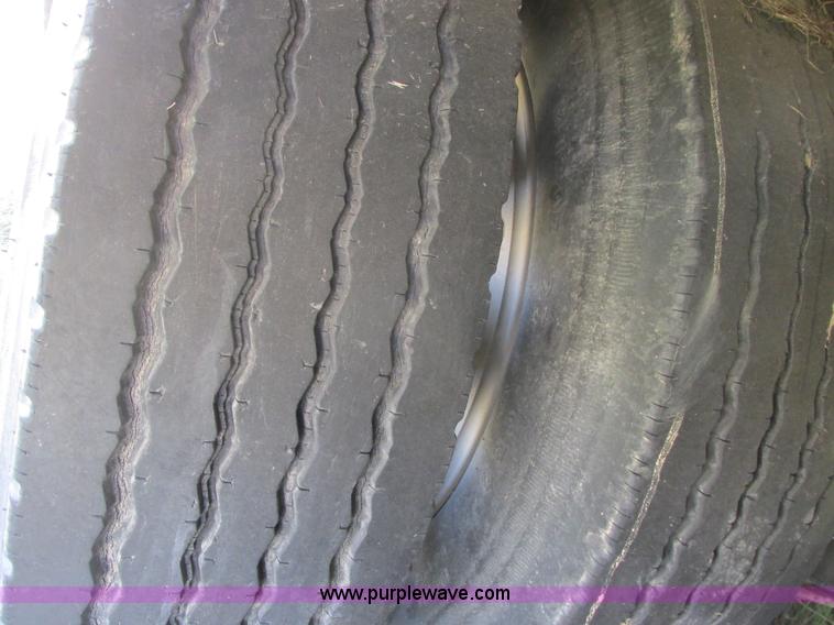 image for item A8795 1992 Trail King TK70HT-482 equipment trailer