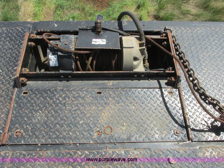 image for item A8795 1992 Trail King TK70HT-482 equipment trailer