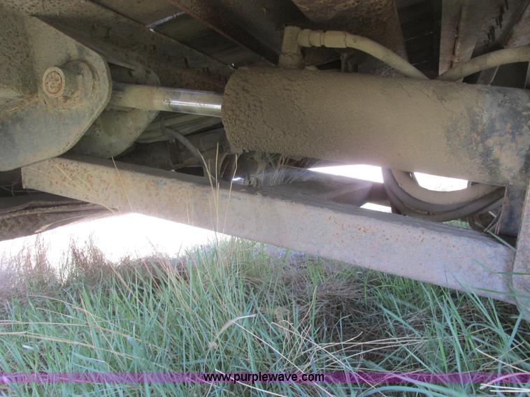 image for item A8795 1992 Trail King TK70HT-482 equipment trailer