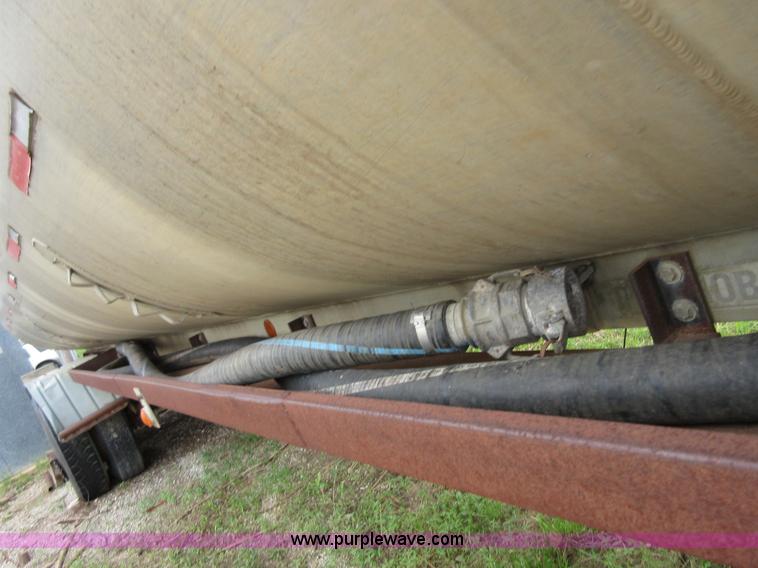 image for item BA9341 1975 Trailmobile tank trailer