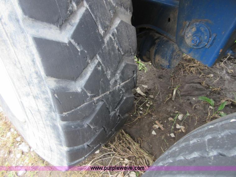 image for item BA9345 2012 Troxell 5000 tank trailer