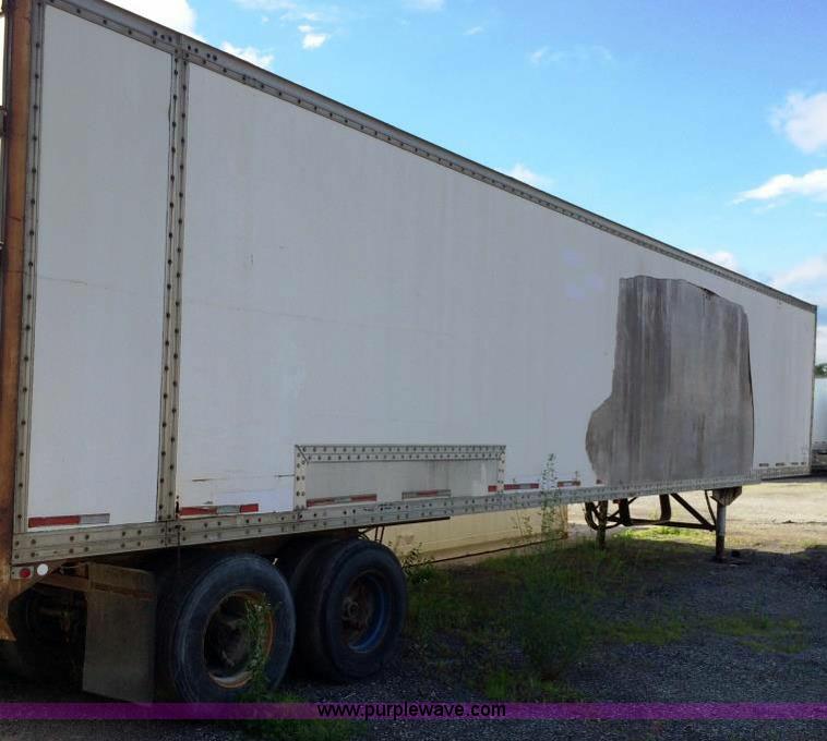 image for item D1498 1980 Monon dry van trailer