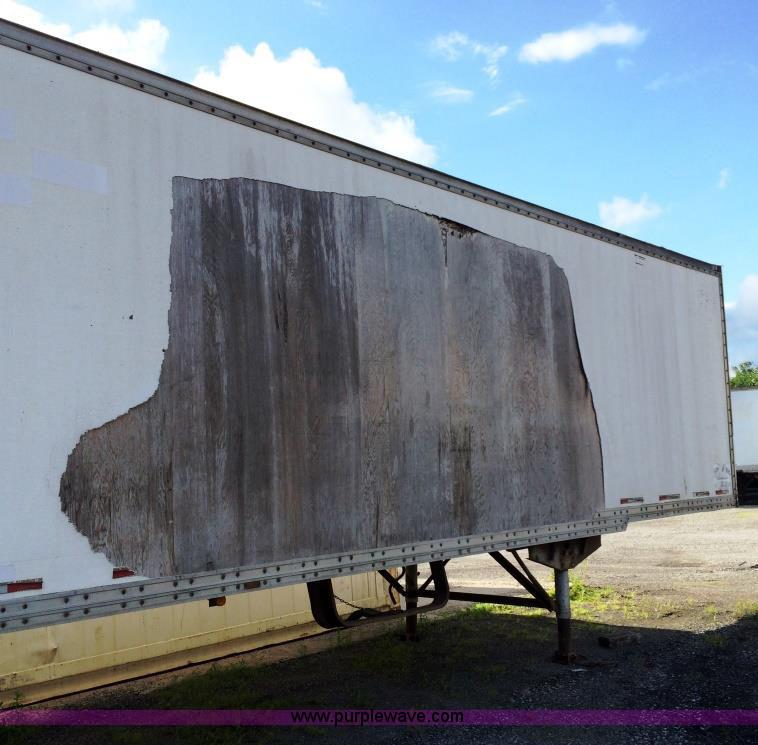 image for item D1498 1980 Monon dry van trailer