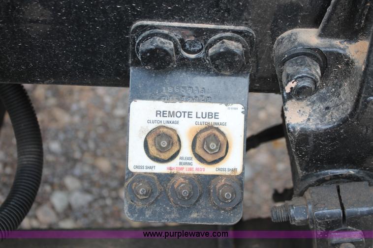 image for item H5811 2009 Kenworth W900L semi truck