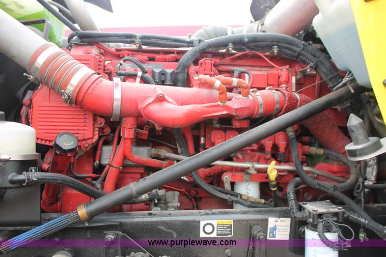 image for item H5811 2009 Kenworth W900L semi truck