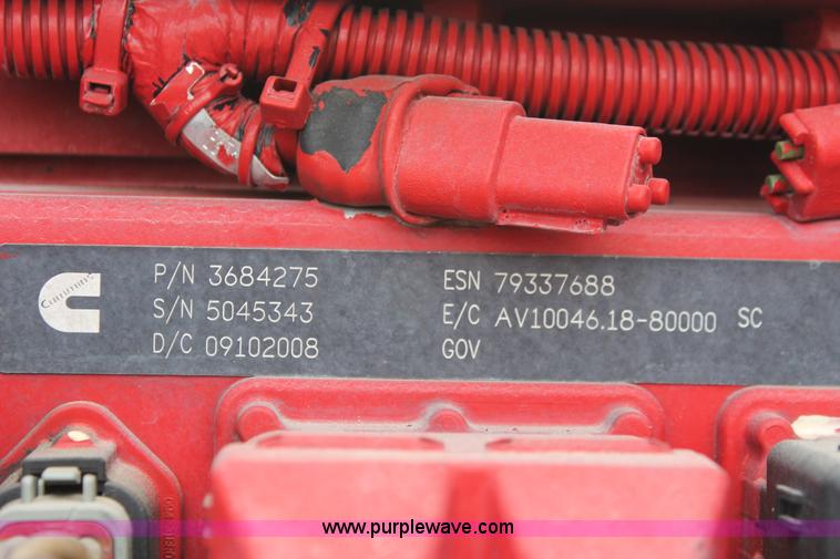 image for item H5811 2009 Kenworth W900L semi truck