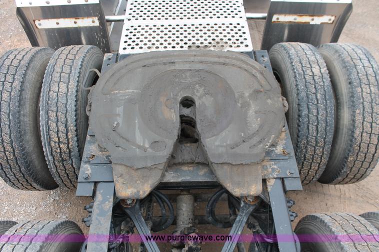 image for item H5812 2000 Kenworth W900 semi truck